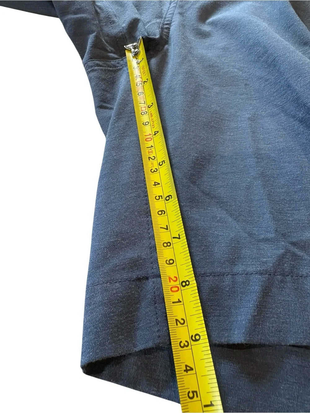 Faherty - Belt Loop All Day Shorts. 9 inch inseam. Blue. Size 40.